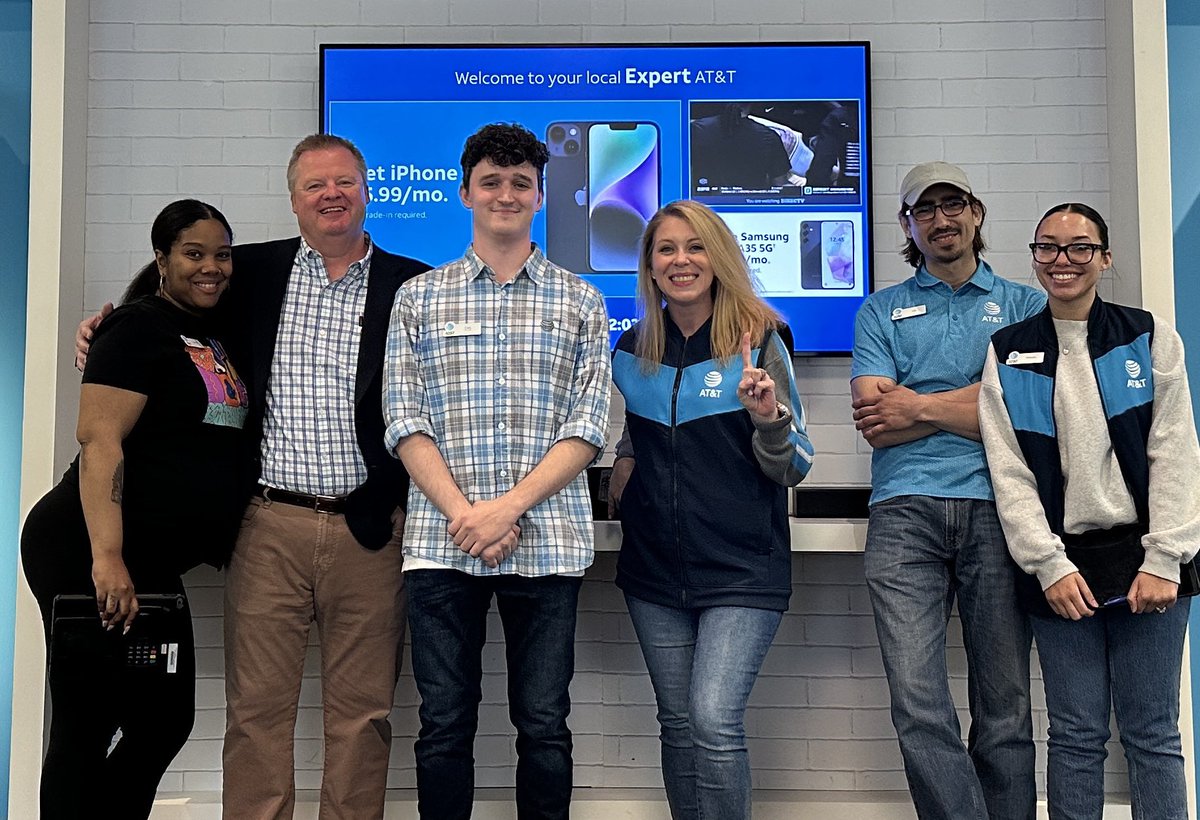 Cameron King (@cameronking412) on Twitter photo Had an outstanding visit with <a href="/team_oselett/">Danielle Oselett</a> and <a href="/gilbyfc/">gilby</a> at the Waterfront this afternoon. Excited to be a part of these new teams! 💥 We’re ready to WIN BIG! Had an outstanding visit with <a href="/team_oselett/">Danielle Oselett</a> and <a href="/gilbyfc/">gilby</a> at the Waterfront this afternoon. Excited to be a part of these new teams! 💥 We’re ready to WIN BIG!