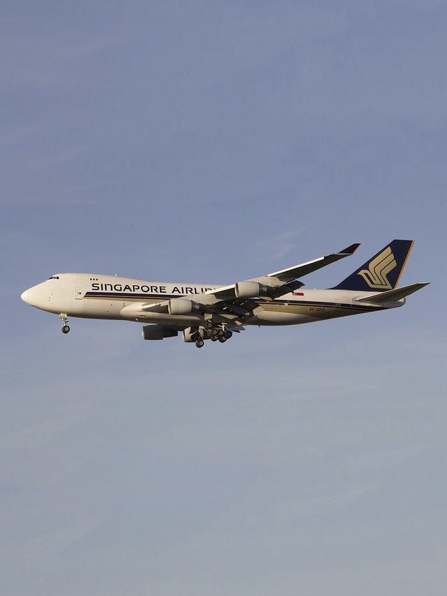 A Singapore Airlines cargo flight had to make an emergency landing in Bali due to a smoke sensor being triggered from the dung and farts of the 2,186 sheep aboard the plane. #Aircraft #Aviation