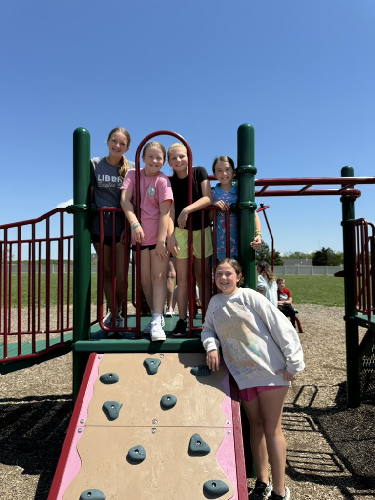 Dr. Alicia Hooton tweet media