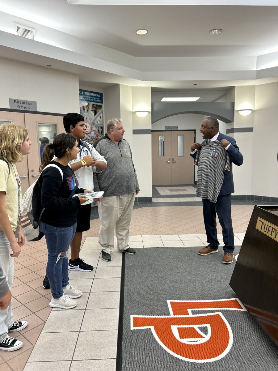A few members of the La Porte High School Golf team swung by the Administration Building this afternoon to surprise @wgjackso with an official shirt! #LPLegacy