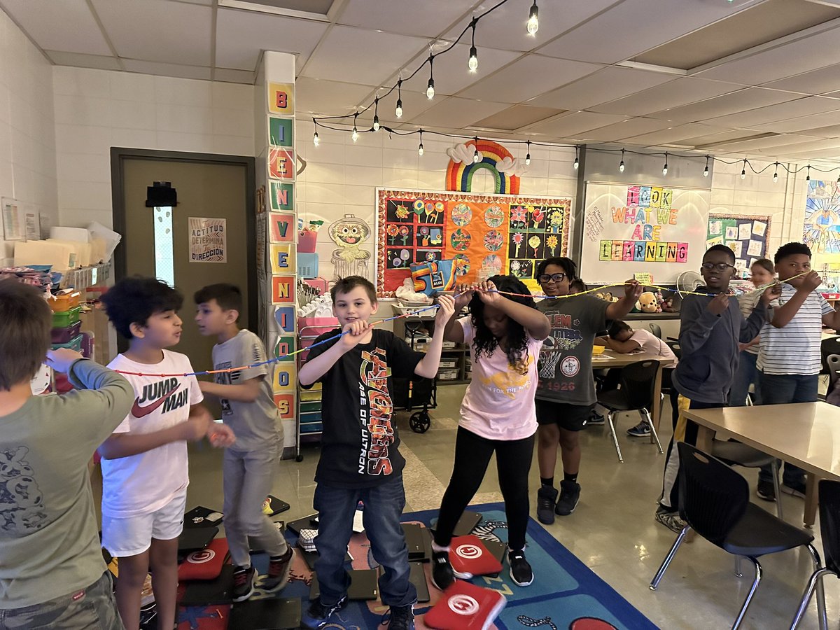 🎨Mrs.Young’s Art Class🎨 tweet media