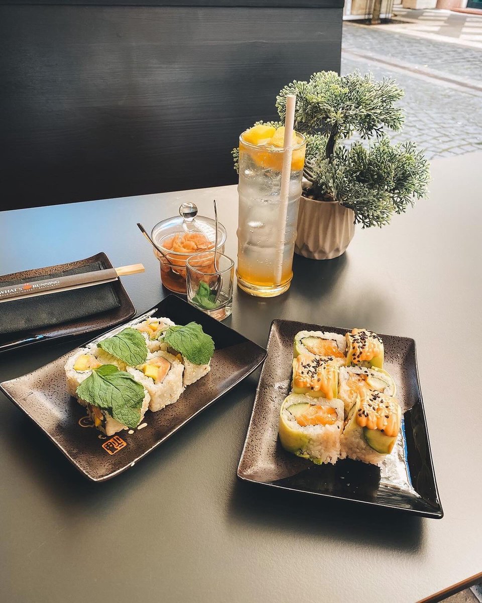 “Sushi bliss: let the melting textures and harmonious flavors dance on your tongue!.” #sushiroll #happymood #foodblogger