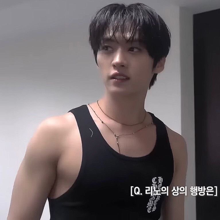 Iinosji's tweet photo. “who in skz” and it’s literally minsung https://t.co/N9t1viMmF9