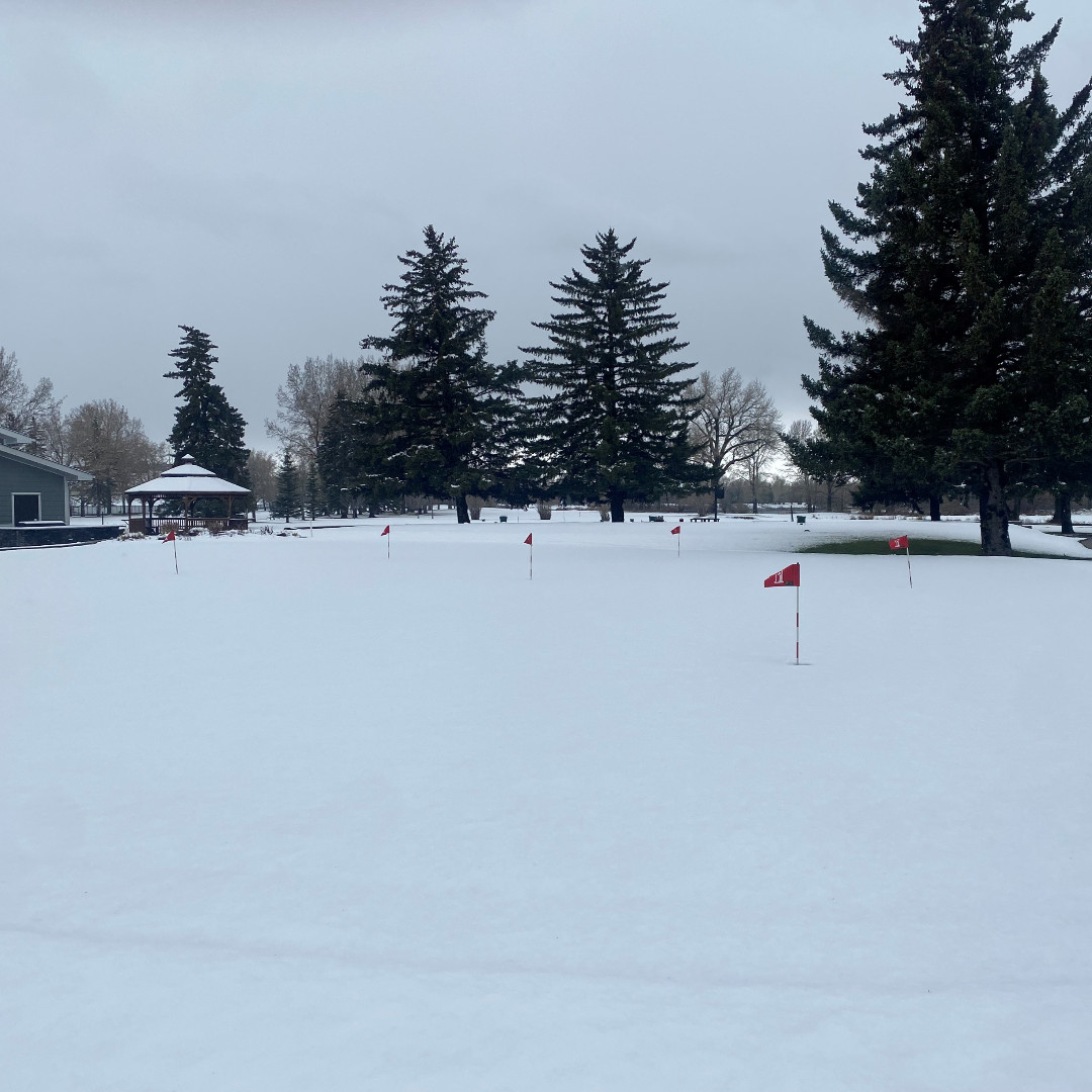 The Golf Course & Driving Range are Closed today ❄️ #yycgolf #yycspring #calgary #weather #inglewoodgcc