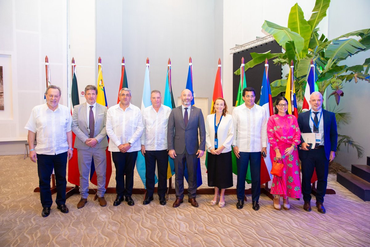 1/2 La Comisión Regional para las Américas apoya la candidatura de Uruguay 🇺🇾 para establecer la sede de la oficina de ONU Turismo del “Observatorio de Derecho del Turismo para América Latina y el Caribe” en Montevideo.