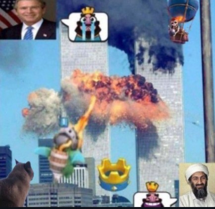 <a href="/HORMIGA_RETURNS/">Una hormiga que mira tu post 🐜</a> El gato