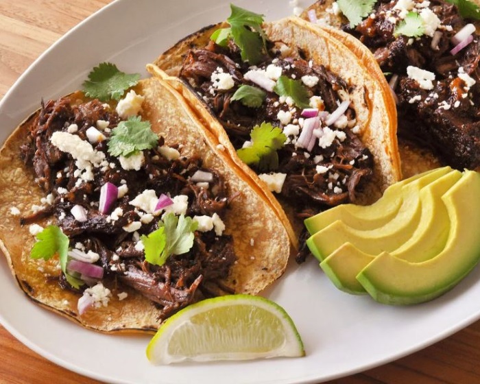 Spicy Beef Short Rib Barbacoa Tacos for #TacoTuesday! 🌮 #recipe dartagnan.com/wagyu-beef-bar…