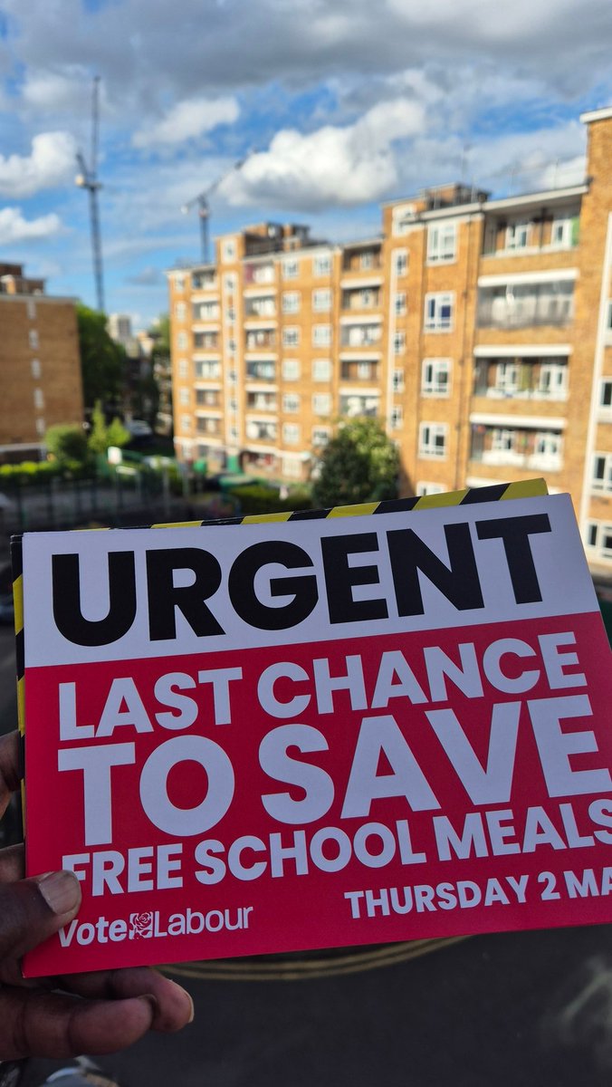 Polling day is fast approaching, so off out in Hoxton West with local members and some from a little further afield, reminding voters to vote @SadiqKhan, @Semakaleng and the Labour party on 2 May