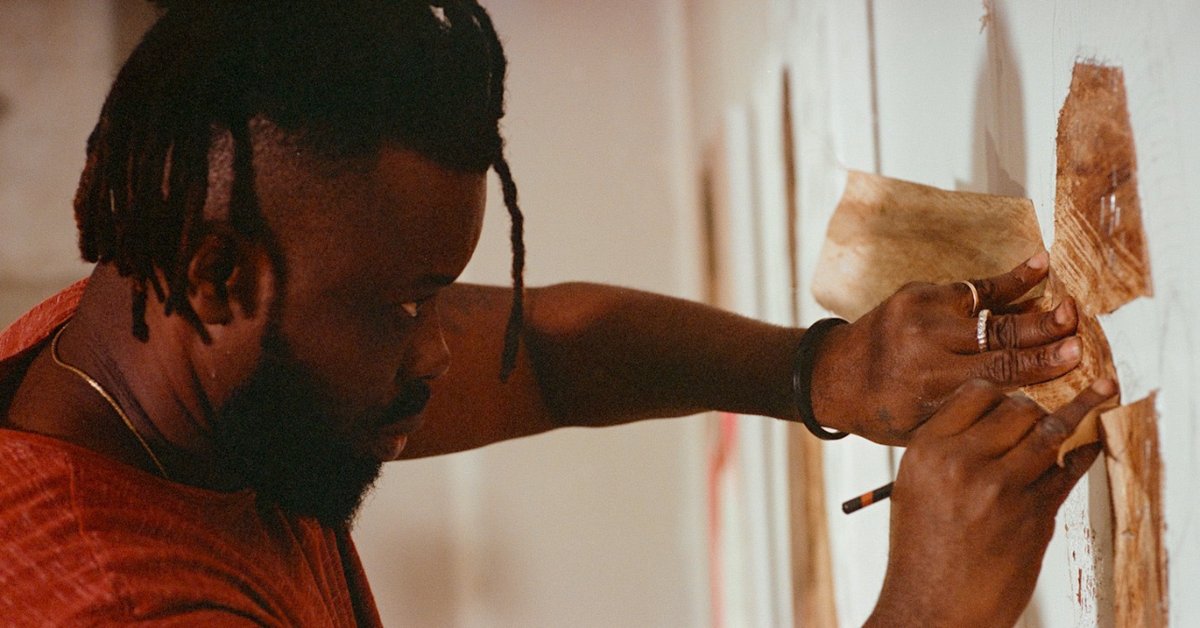 flipbirdfilms's tweet photo. We love working with people who have a vision. Jonathan Carver Moore utilizes vacant spaces in San Francisco and repurposes them into artist residencies to impact the community in a positive way. Here are a couple #bts photos... video coming soon!

@jonathancarvermoore https://t.co/vKB5dw4Voo