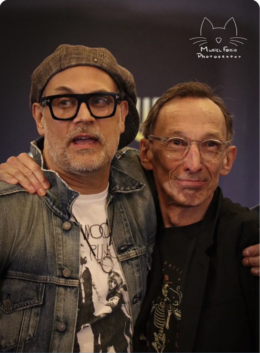 What fun!
The opportunity to meet so many fans and hang out with cool guys like this.
#crossroads8 ⁦@starfuryevents⁩ ⁦@ToddStashwick⁩ 
photo: ⁦@MurielFPhotos⁩