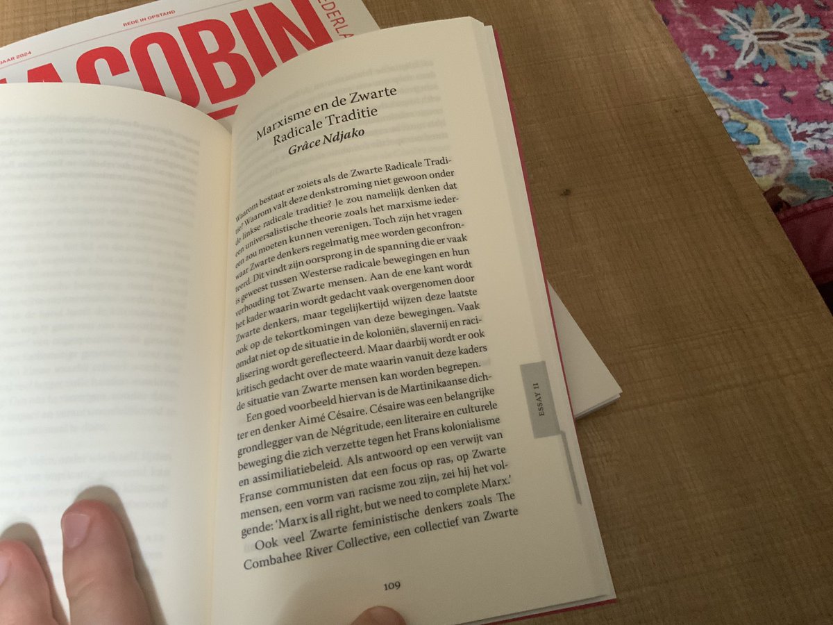 Het Communistisch Manifest voor de 21ste eeuw! Met een stuk over Klimaat & klassenstrijd van mijn hand. Net als het eerste nummer van @JacobinNL morgen te vinden in de @OCCII_Amsterdam! #jacobinNL #Marx #Klimaatstrijd #activisme #klassenstrijd #zorgen