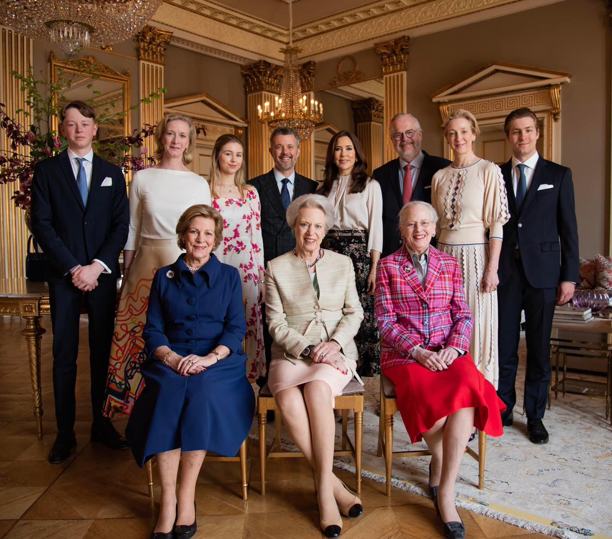 King Frederik and Queen Mary invited Princess Benedikte and her family to a birthday lunch at Frederik VIII's Palace at Amalienborg. HRH was born and raised in Frederik VIII's Palace, the residence of Their Majesties the King and Queen. 📸 Kongehuset