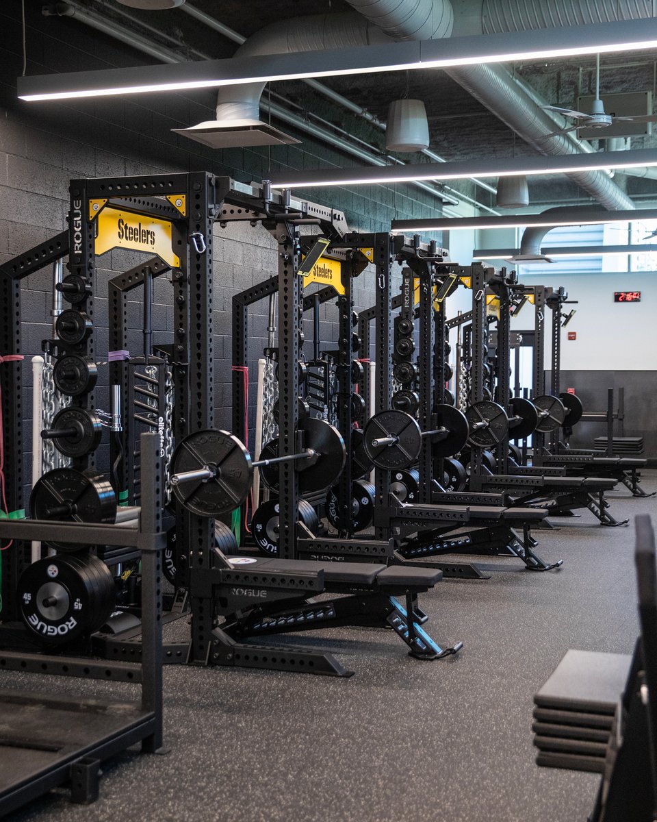 The Steel City gets an upgrade.

New Rogue setup installed for the Pittsburgh @steelers.

#ryourogue