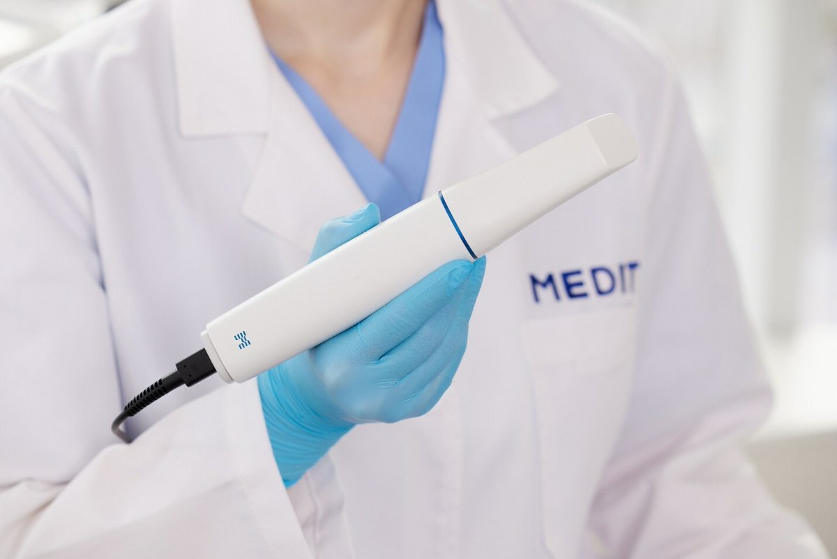 Medit Launches the Revolutionary i900 dentistrytoday.com/medit-launches…