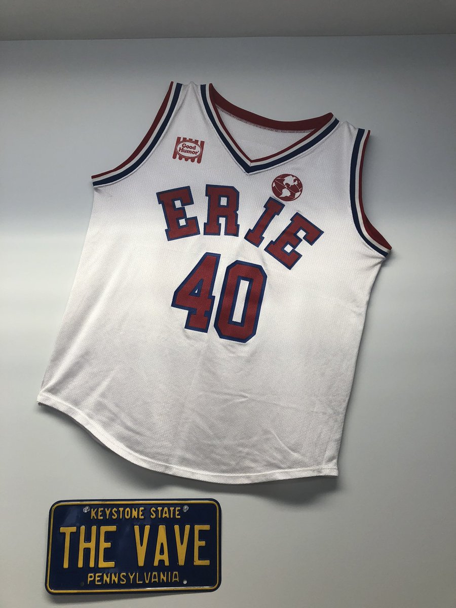 So cool to see WBL highlights featuring Kelby Stuckey and Chip Engelland! Thanks for sharing @CoachDaveLove. Related: On my office wall is the uniform Billy Wade wore when he blocked a shot at the buzzer for the Erie Wave’s 1st franchise win (vs. the 88’s). @UniWatch