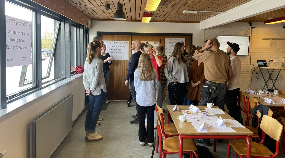 We are kicking off workshop 3 in Randers inviting in new #cocreators into the mix - today they will take on a leading role by forming into #actiongroups to initiate the coming #cocreation process! 

#participatory #codesign #coproduciton #denmark #engagement