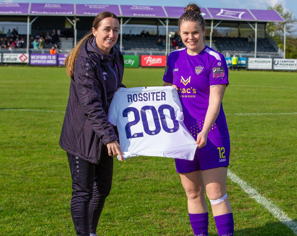 Extra shots from Saturdays game courtesy of @LisaHSnaps The result didn't go our way but it was a memorable evening for Ciara Rossiter who made her 200th Wexford appearance & we of course launched our #Mnásome Movement. Thanks again to everyone who came along to the game.🟣🟡