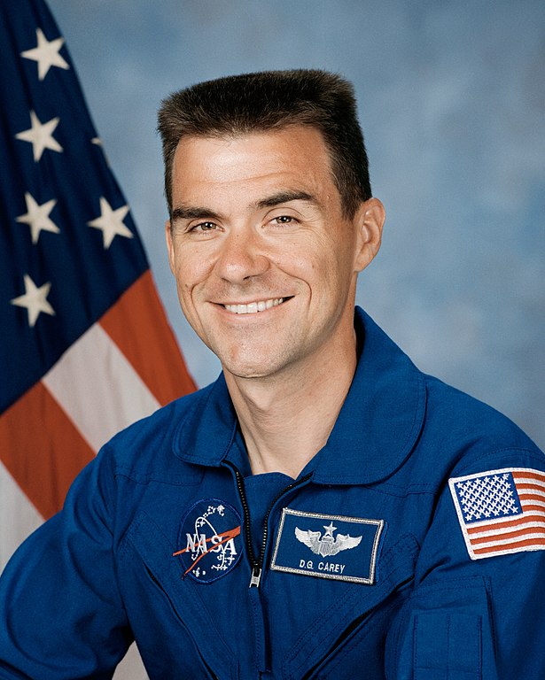 Today’s astronaut birthday; Duane G. “Digger” Carey nasa.gov/sites/default/…