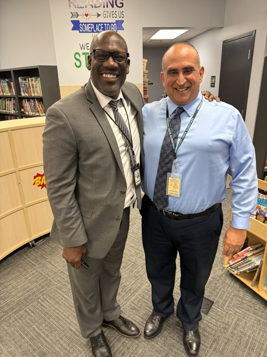 I was honored to have the opportunity to facilitate the Easing In process for Mr. John Fossas, the new principal at Embassy Creek elementary school! 👏🏾👍🏿