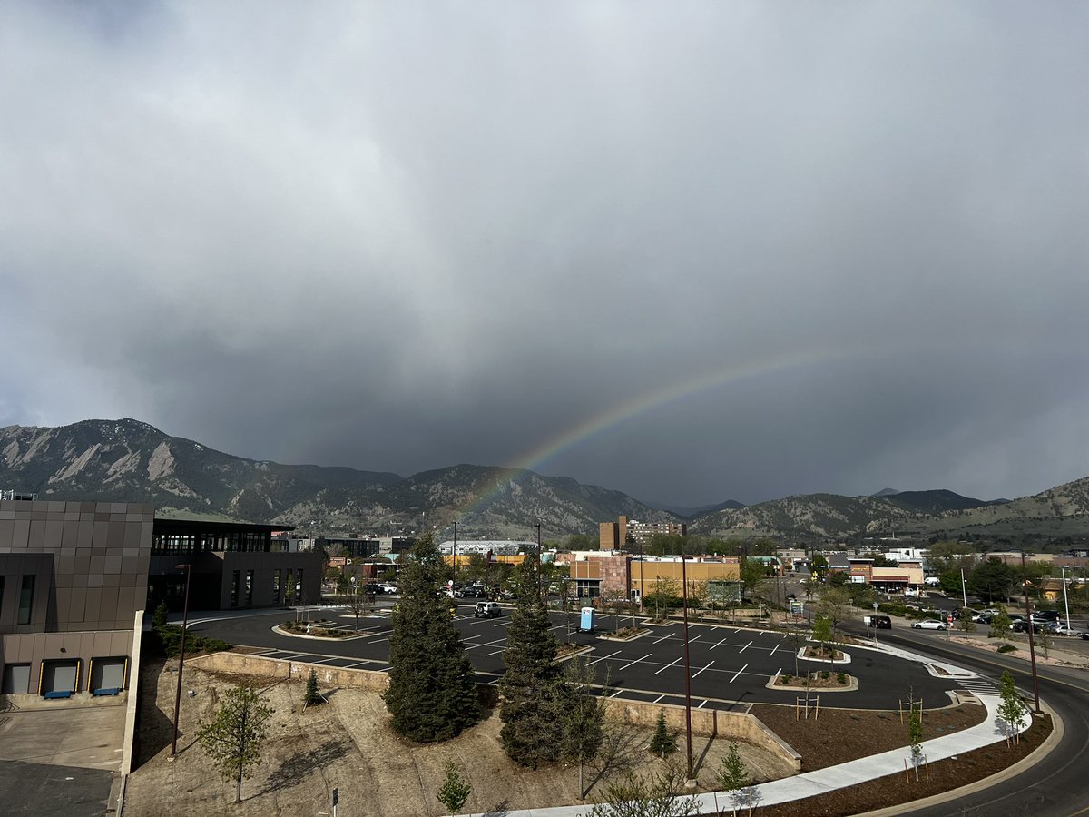 edmsprite's tweet photo. @kodythewxguy https://t.co/HC3y7r2Dd4