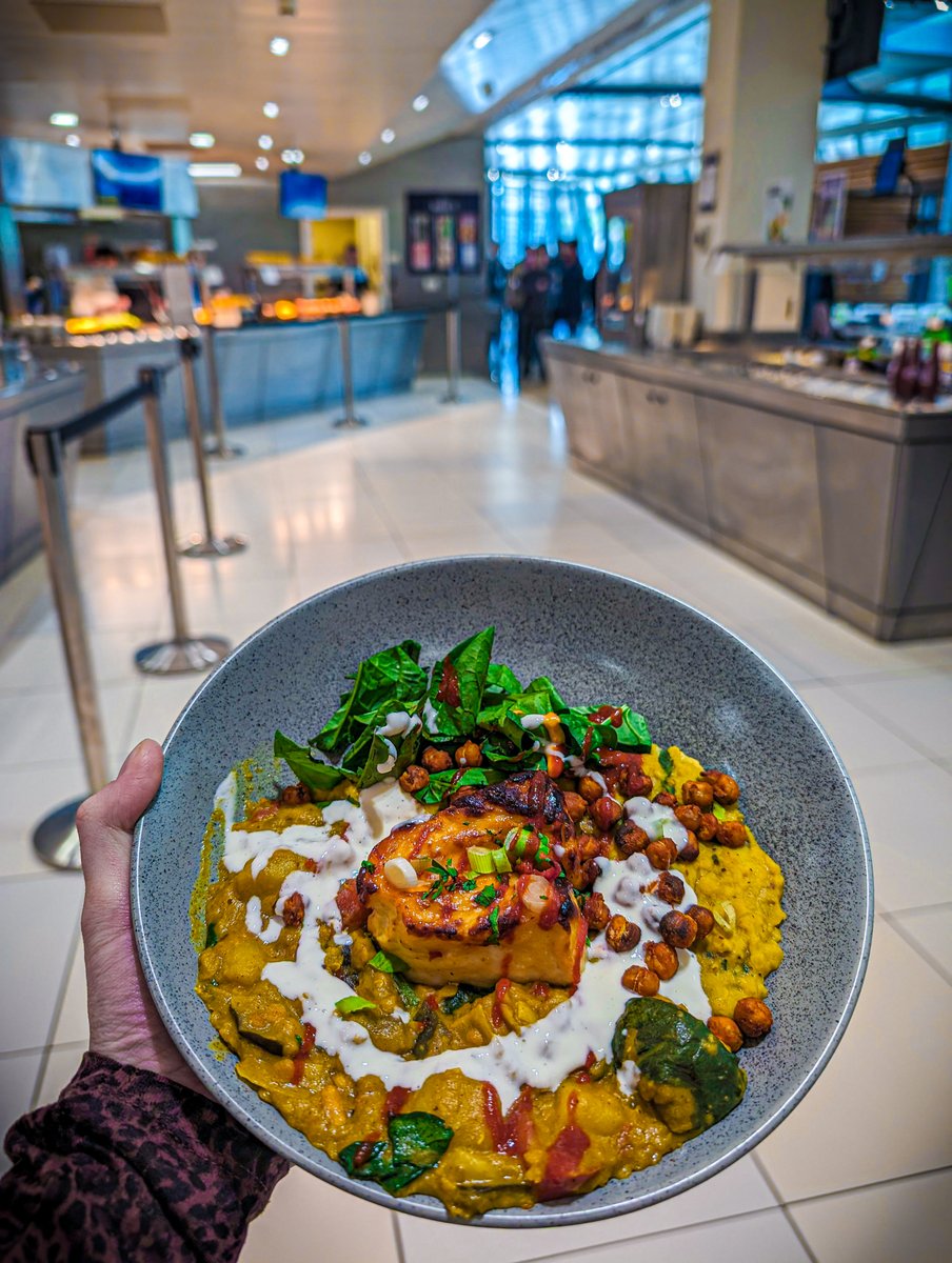 Check out the deliciousness that went down when @bettinaskitchen took over the restaurant at @wellcomegenome 🍽️ Inspired by the @BeansisHow campaign, her recipes were a hit with customers! 🫘😍 #BeansisHow #obsessedaboutfood