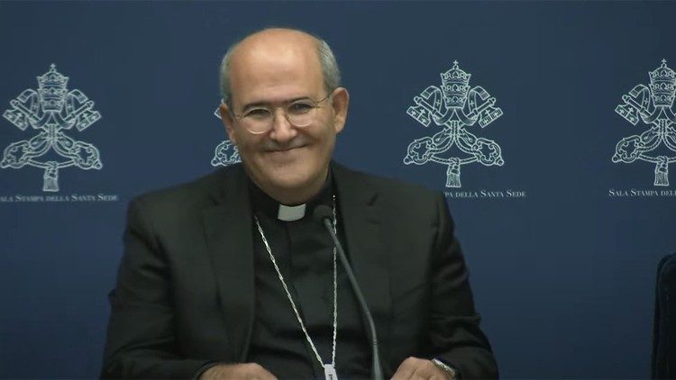 Cardeal Tolentino Mendonça  vai presidir à procissão de Wiltz
Purpurado português vem a convite do Arcebispo do Luxemburgo
cathol.lu/article10792
Photo: Vatican News