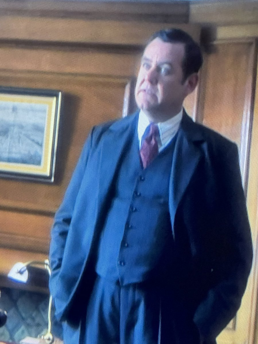 @TonyMaudsley1  currently not too happy with Hercule Poirot  on ITV3