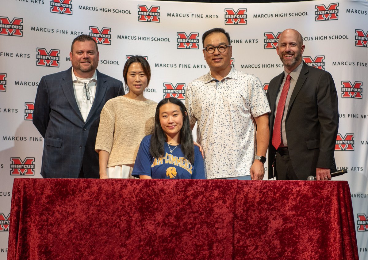 Congratulations to Aria Kim for continuing her career in music performance at Texas A&M Commerce next year! @tamuc @MarcusRedNation