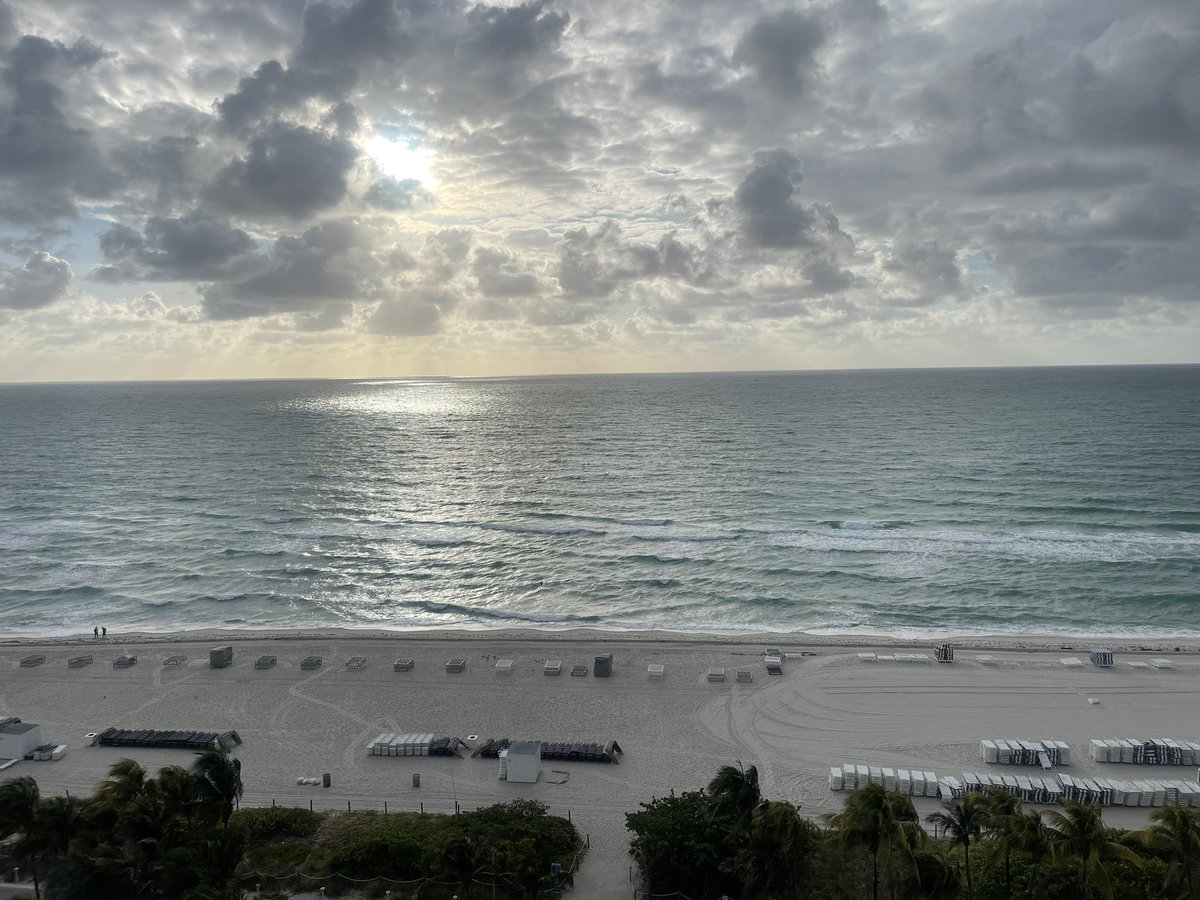 Good morning and goodbye, Miami. Thank you for the sun, the beach and the vibes. Sorry we can’t stay for the #MiamiGP. But duty, school, and little league calls. Until next time. #GoKnicks 🌴🌞