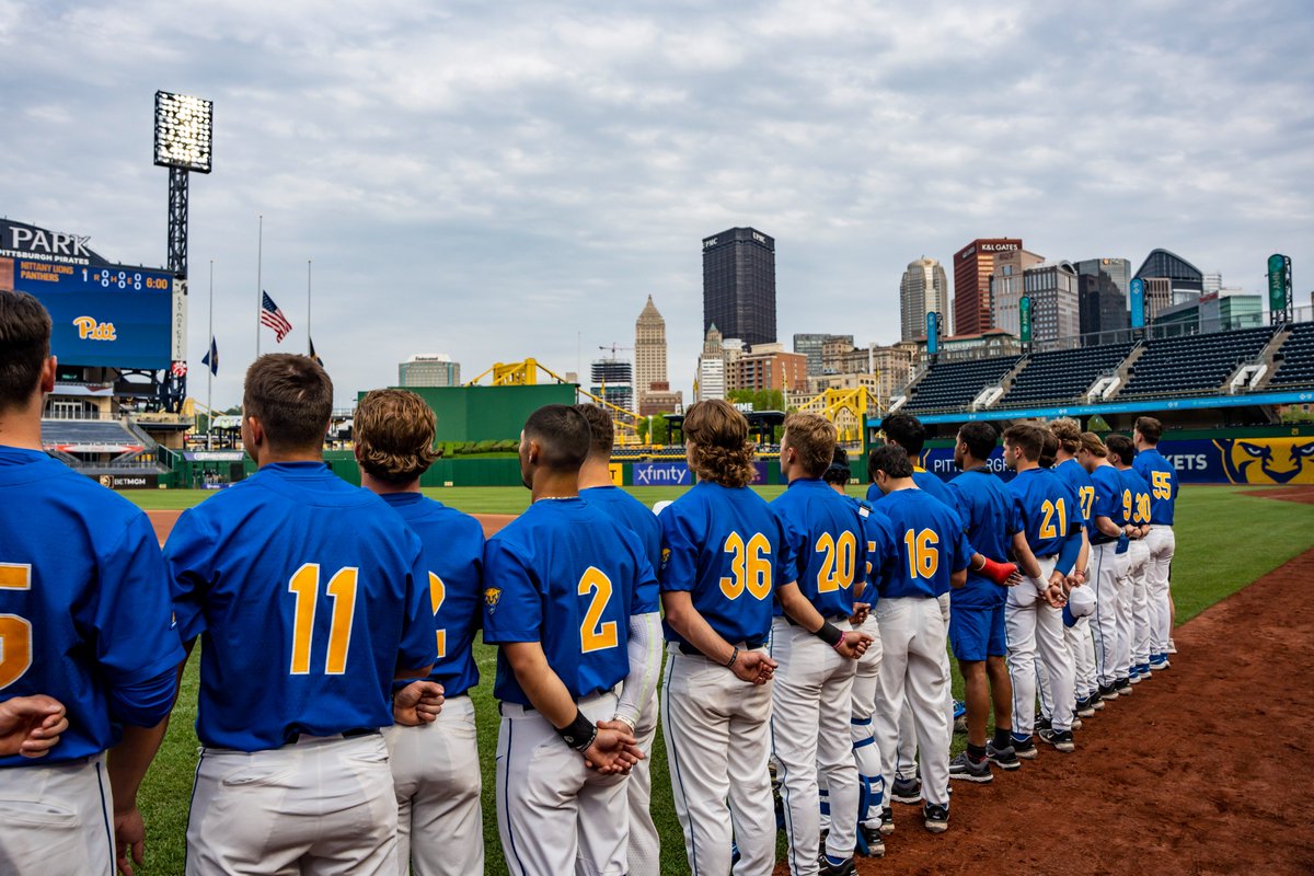 It's a @Pitt_BASE gameday at the most beautiful ballpark in the country! 🤩