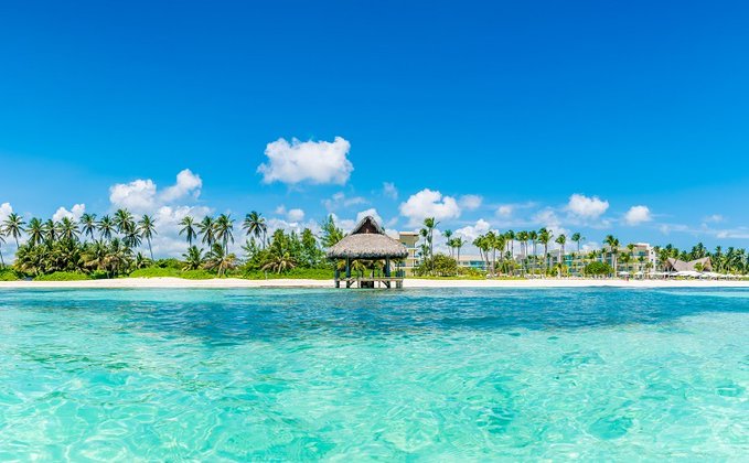Frountier or Spirit : Dallas 🇺🇸 (DFW) to Punta Cana 🇩🇴 (PUJ) $356 or $613 skyscanner.com/transport/flig… #Traveldeals #Caribbean #Travel