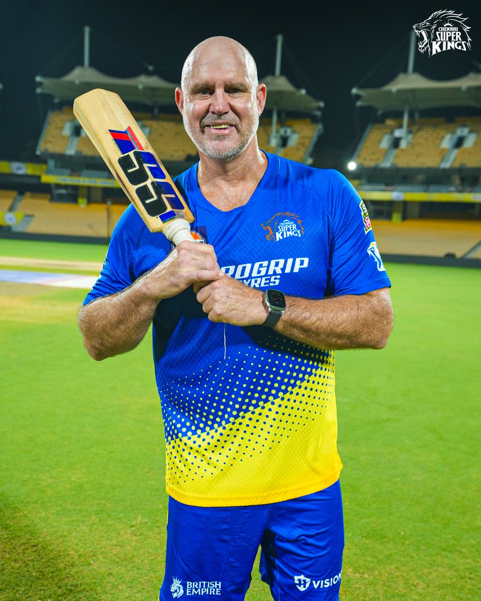 Hey Den ft. Namma Namakkal Aanjaneyar! 👋💛 #WhistlePodu #Yellove 🦁💛 @HaydosTweets