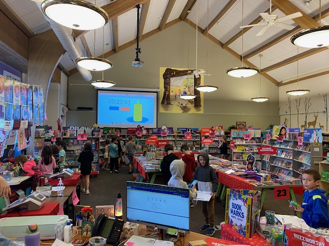 WascoD303's tweet photo. It's Book Fair time!! https://t.co/JhfLhCAd4i