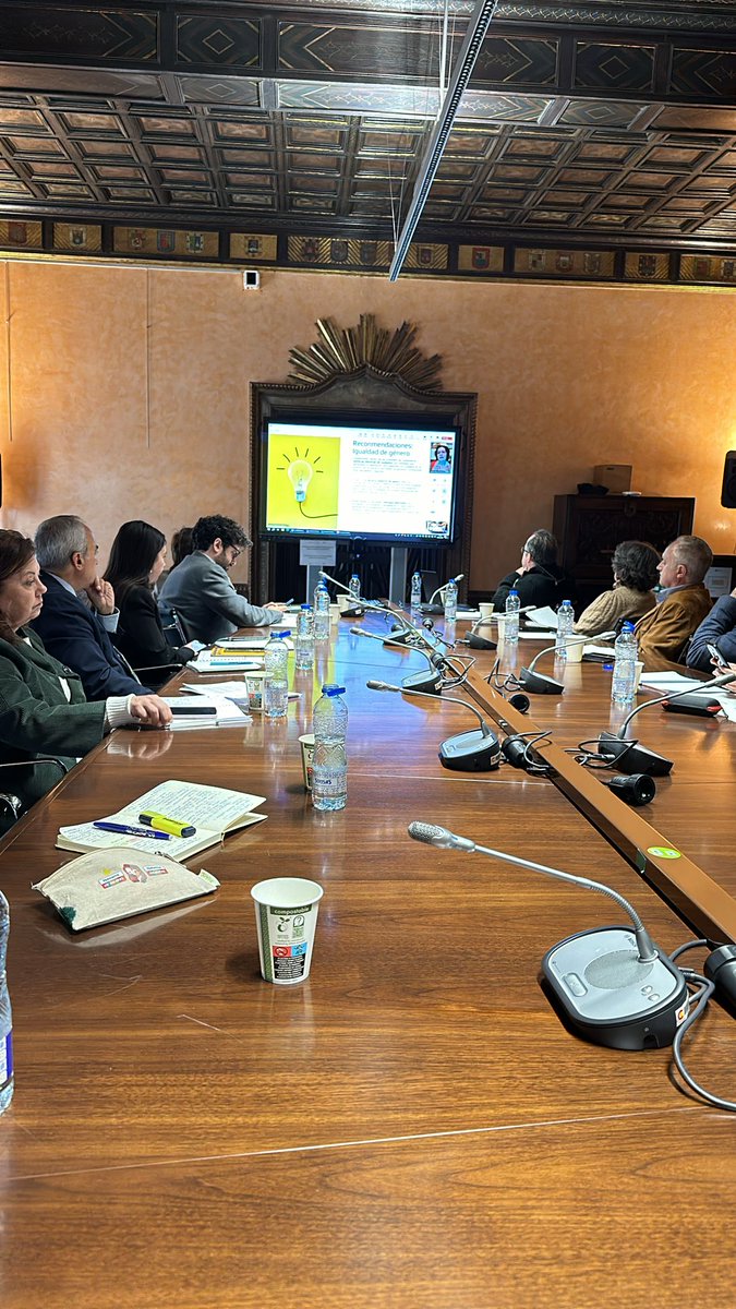 "Conocer para cuidar": radiografía de la situación sociolaboral de las personas cooperantes españolas realizado por <a href="/APCcooperantes/">APCcooperantes</a> y que financiamos, esencial para la protección, promoción social, valoración y dignificación de su trabajo.

Para saber +: aecid.es/w/estudio-situ…