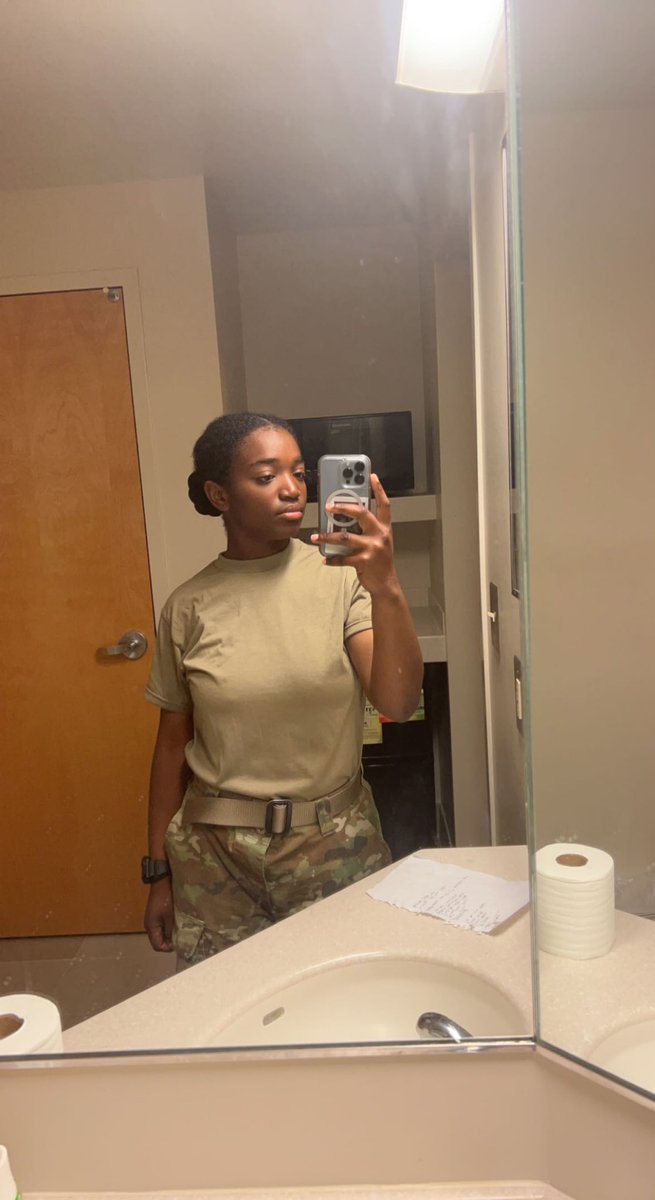 I’ve been in the Army for 2 years! My job is engineering. (I do a lot of carpentry like Jesus🤭)