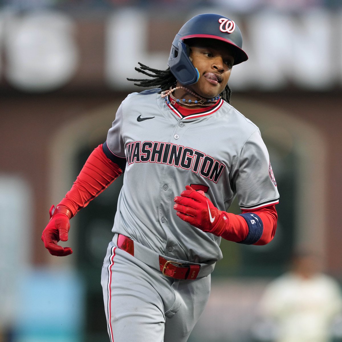 CJ Abrams is the first player in MLB history with 7+ home runs, 6+ steals, and 4+ triples in 25 games to start a season 🔥

#MLB ⎹ #NATITUDE