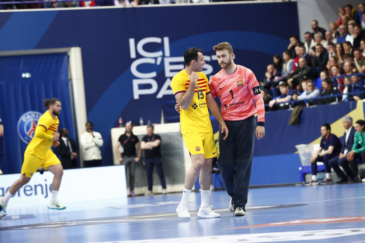 RFEBalonmano's tweet photo. 🔥 #GameDay

🏆 ¡El @FCBhandbol busca hoy meterse en las semifinales de la #EHFChampionsLeague ante el PSG 🇫🇷! 

⏰ 20:45 h
🏟️ Palau Blaugrana
📺 @DAZN_ES | @esport3 | #EHFTV

#Balonmano #EHFCL https://t.co/SzYDvV9h1M