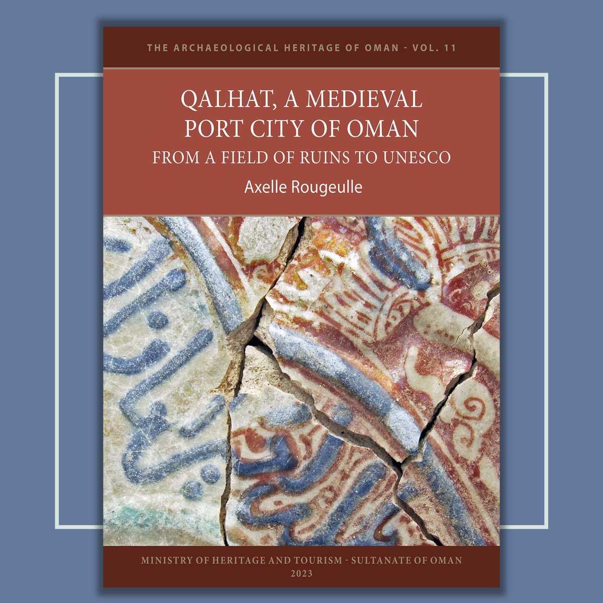 This volume reconstructs the craft & economic activities of the city, the regional & int'l. commercial links of the port, and the daily life of its inhabitants to reveal the wealth and cosmopolitan character of an ancient metropolis. tinyurl.com/Qalhat #medievaltwitter