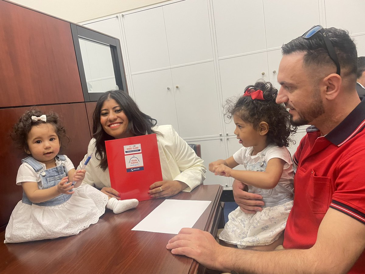 Thank you @gabeamo for meeting with the Bueno family to discuss the importance of child care during #StrollingThunder. It’s great to have your support!. #ThinkBabies @ZEROTOTHREE @RIKidsCount @RIghtStartRI