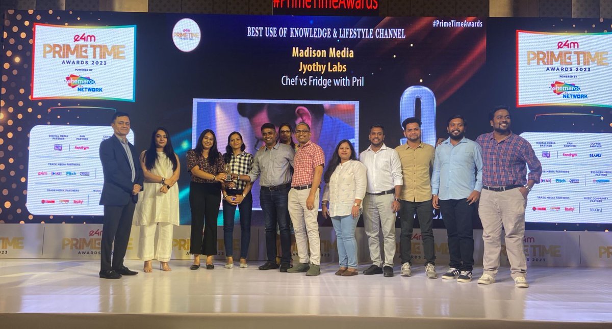 Recognizing outstanding achievements in Television Advertising at #PrimeTimeAwards! 🏆 🔥
Congratulations to the winners! 👏

Category : Best Use of Knowledge & Lifestyle Channel
Winners : @MadisonWorldIND , @JyothyLabs 

#e4mAwards #PrimeTimeAwards #TVAdvertising