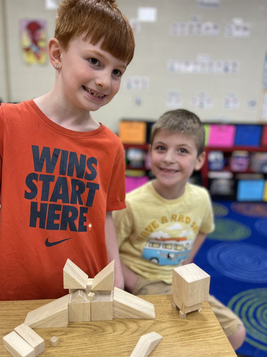 thirdday82's tweet photo. First grade building new shapes out of smaller shapes.  @Janice_Marcum @IllustrateMath https://t.co/n7aiqivwMl