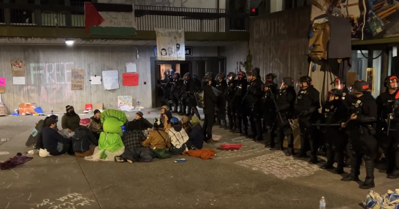 Dystopian scenes out of @humboldtcalpoly this morning.

It did not need to reach this point. @calstate sent in riot police on DAY 1. Their 'initial response intending to make a good faith effort' to speak with protesters was three days later. 

Screenshot from @KymKemp livestream