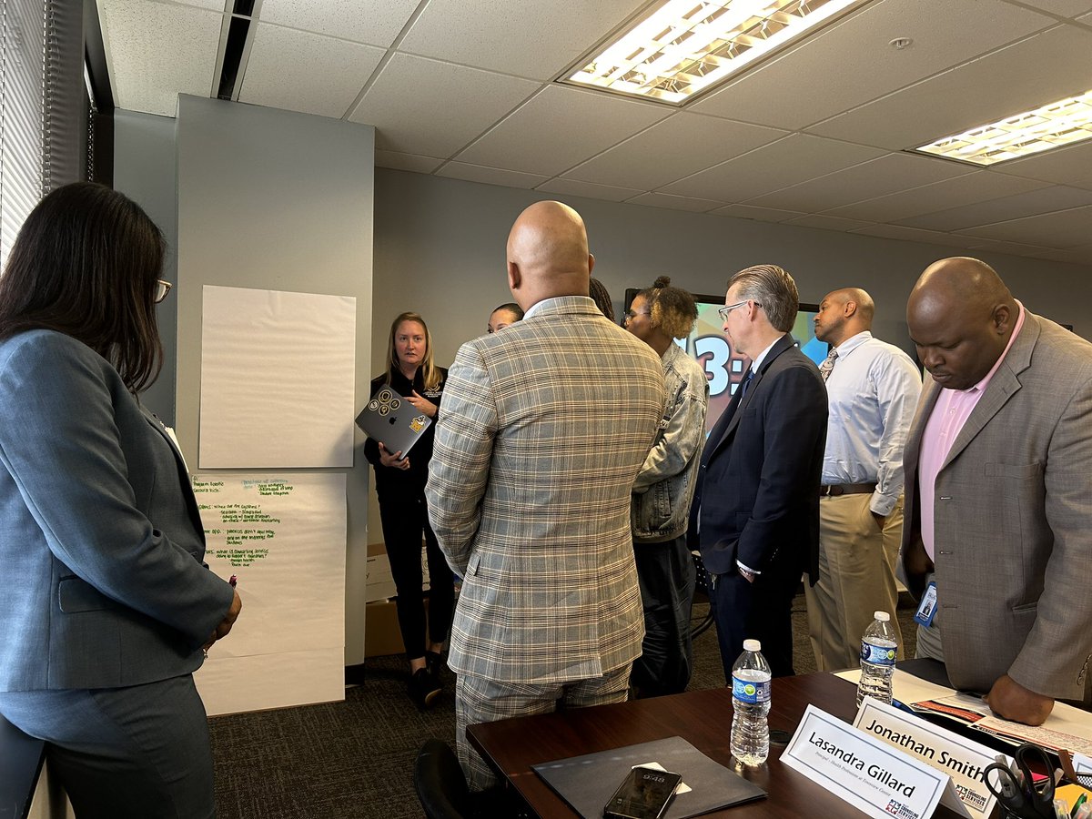 Focus Group No.2! Dallas ISD Leaders re-envisioning Counseling Services! <a href="/DrBrianLusk/">Brian Lusk</a> <a href="/CounselingDISD/">Dallas ISD Counseling Services</a> <a href="/TeamDallasISD/">Team Dallas ISD</a>