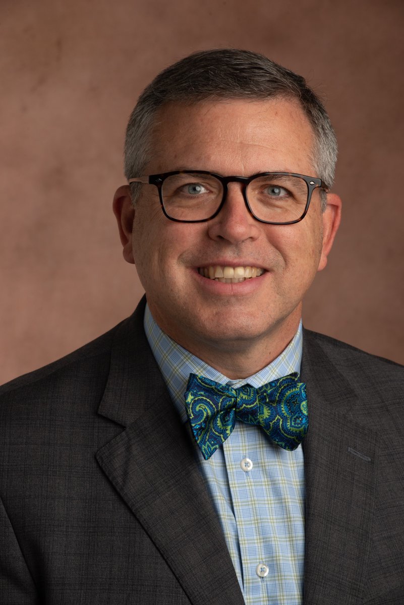 Keith Kenter, MD, chair of the Department of Surgical Services, returned to his alma mater, @DukeU, last month where he had the opportunity to speak at the Duke Orthopaedics Grand Rounds as the George S.E. Aitken, MD, visiting professor. See more at ow.ly/twiL50RsvyN #WMed