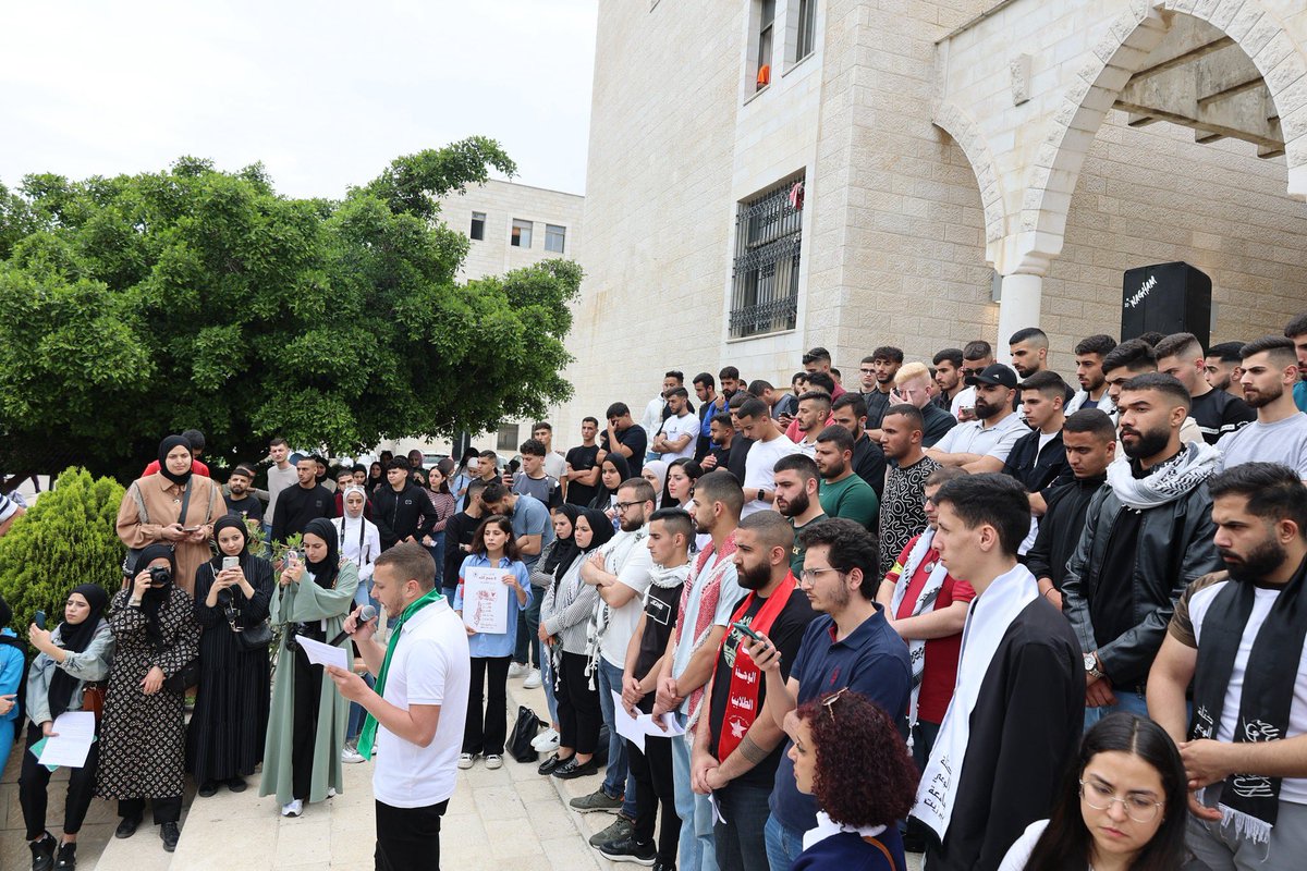 EN DIRECT DE PALESTINE
En Cisjordanie occupée, la solidarité étudiante s'exprime sous plusieurs formes
#ThisisApartheid #Violencedelarmée #Droitaleducation #the_global_student_movement

france-palestine.org/En-Cisjordanie…
