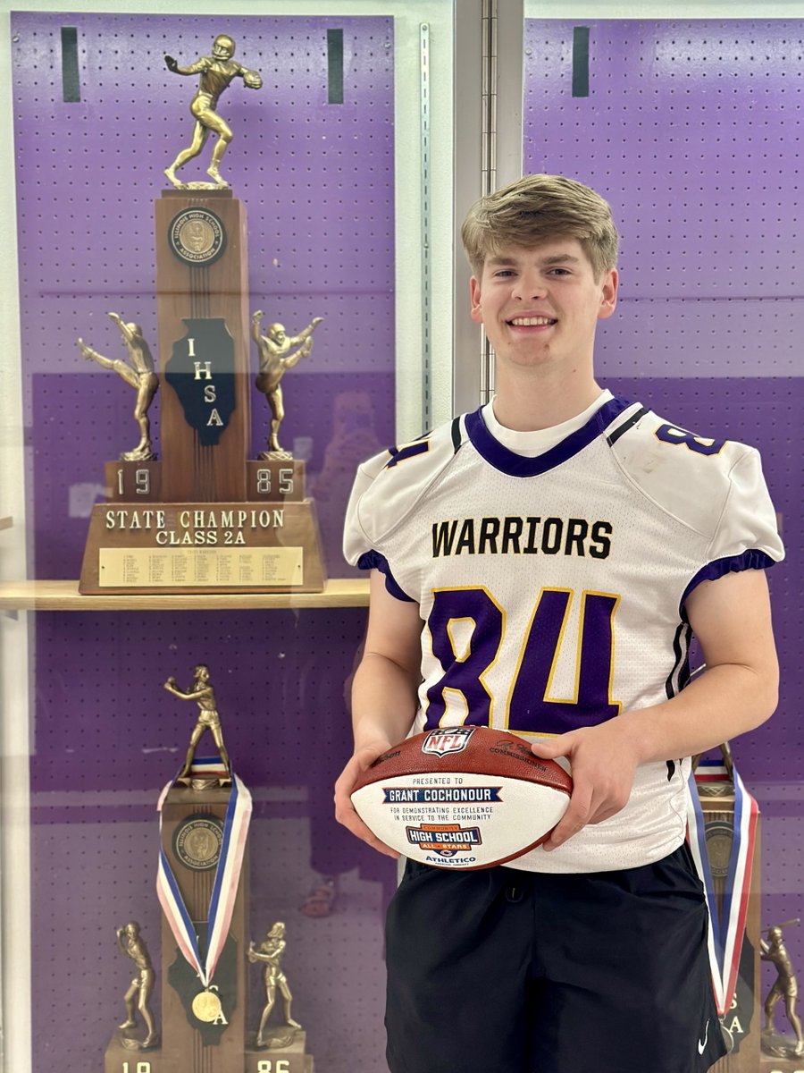 Congratulations to Grant Cochonour from Casey-Westfield High School on being chosen as the @ChicagoBears Community H.S. All-Star this week. He volunteers consistently within his local community and church. He is also a three sport athlete.