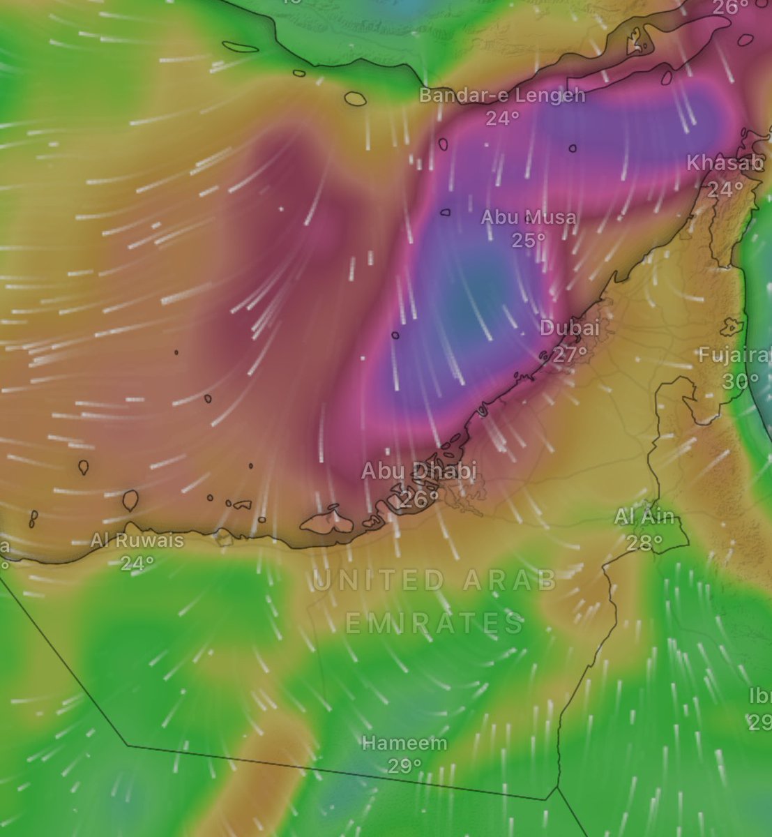 فئة قليلة غير مهتمة الا بمتابعة أصباغ النماذج ، غاب عنها حجم تأثير منخفض جوي عميق في بدايات شهر مايو .. هناك تأثيرات موازية تستدعي أخذ الحيطة ، منها على سبيل المثال الرياح القوية التي ستجتاح سواحل الامارات بسبب النشاط الرعدي الحاد في شرق حوض الخليج العربي #اخدود_الإكرام