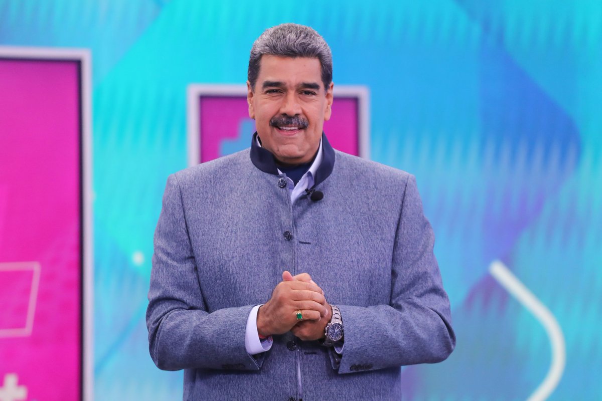 Culminamos un abril de victorias y le damos paso a mayo de ofensiva bolivariana. Hemos transitado un mes inolvidable de múltiples actividades, gobernando junto al Pueblo, es nuestra fórmula exitosa: trabajo y atención priorizada al poder popular. ¡Lo que viene para el mes de mayo