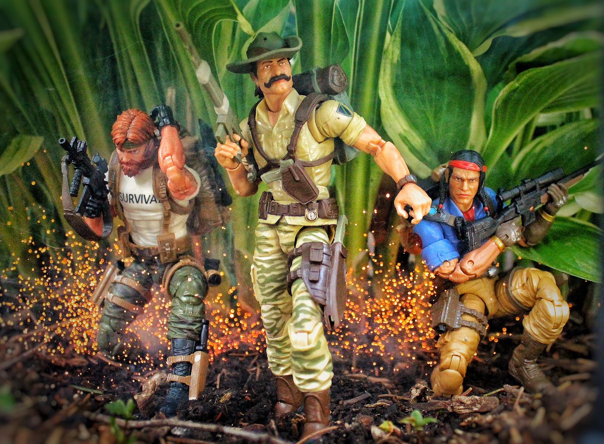 Cool guys never look at explosions. Especially in the jungle.
#cobra #gijoe #gijoeclassified #gijoenation #gijoecommunity #gijoecollector #cobra #actionfigures #actionfigurephotography #toyphotography #toyartistry #acba #articulatedcomicbookart #hasbro #sixinchjoes