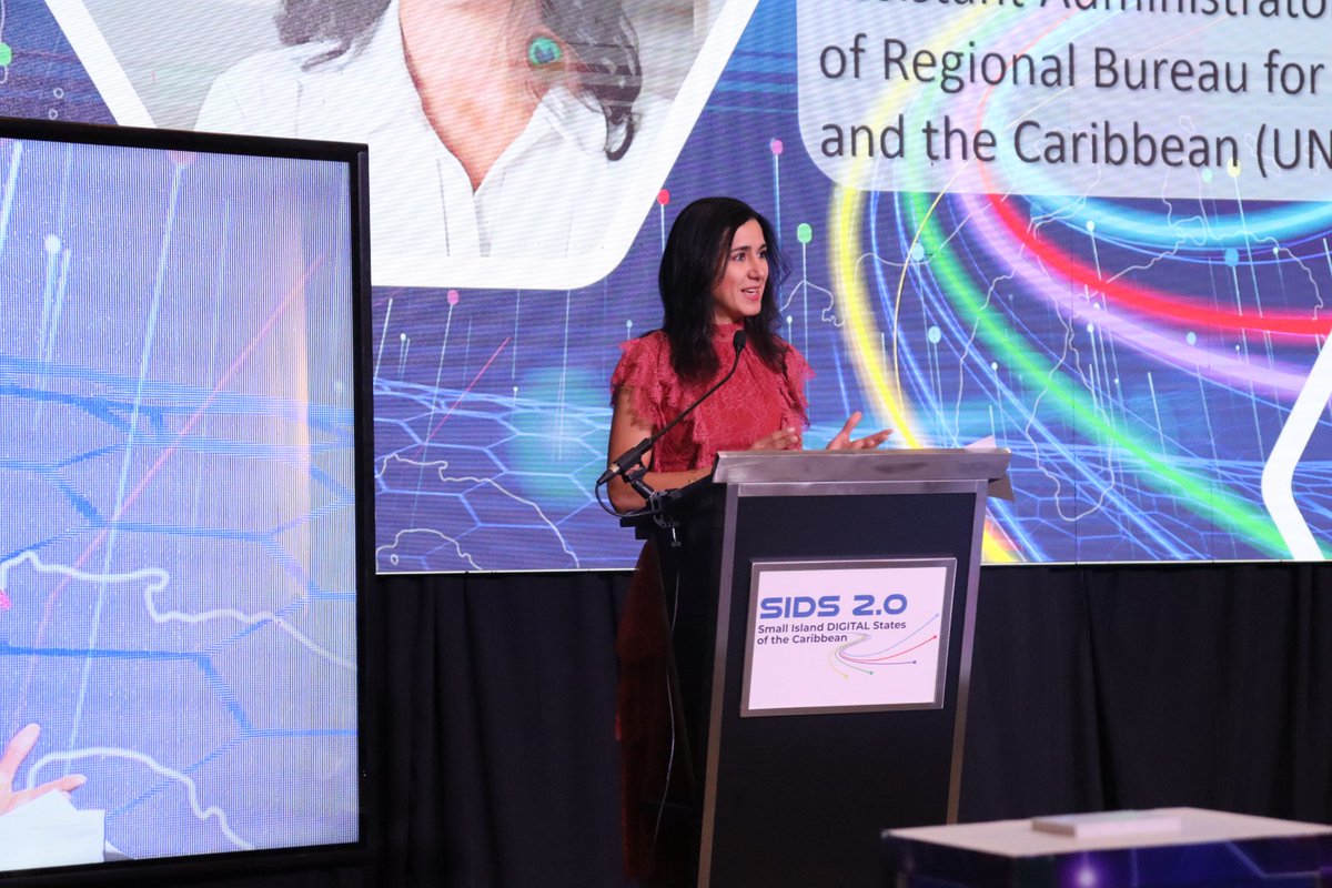 🔵Michelle Muschett (@MichMuschett), UN Assistant Secretary-General and Director of the Regional Bureau for Latin America and the Caribbean at @UNDP, highlighted the significance of the conference: 'Today marks a new era for the Caribbean, one where the acronym SIDS is elevated